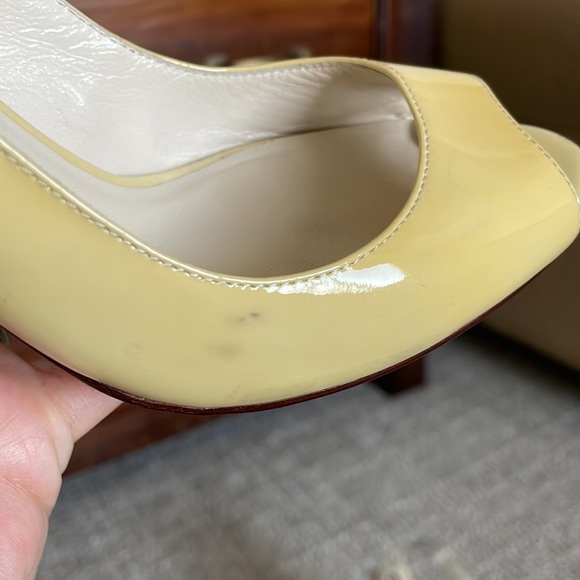 Cole Haan Nike Air Patent Leather Peep-Toe Sling-backs, Pale Yellow, size 6 - Picture 9 of 11